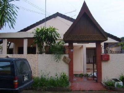 pic Detached bungalow on 220 SQM of land