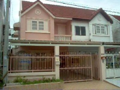pic Corner townhouse in Central Pattaya