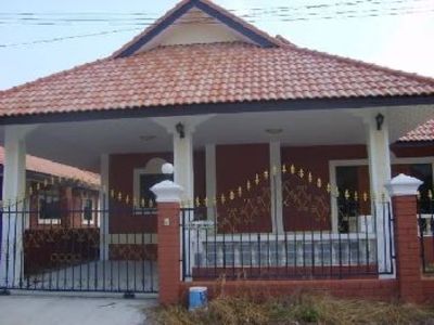 pic Detached bungalow in East Pattaya