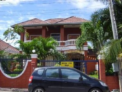 pic Double storey house in Naklua