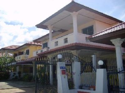 pic Double storey house in South Pattaya