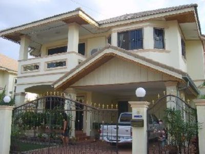 pic Double storey house in East Pattaya