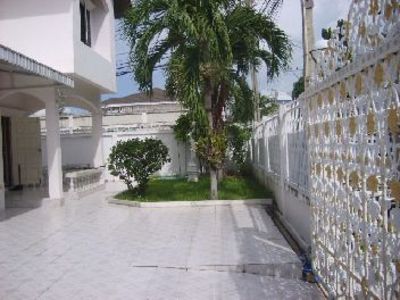pic Double storey house in Central Pattaya
