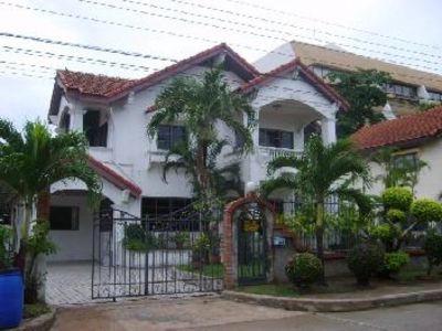 pic Detached bungalow in Jomtien