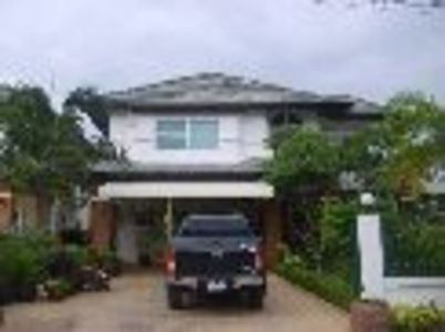 pic Double storey house