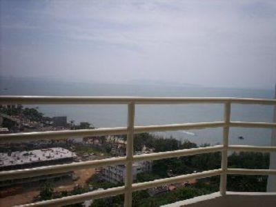 pic Interior size: 48 SQM Studio in Jomtien