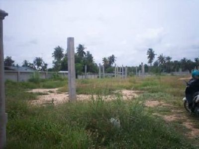 pic 3.5 Rai of prime building land 
