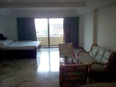 pic Luxurious 57 SQM studio on 2nd road