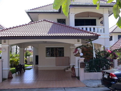 pic A fully furnished 2 storey house 