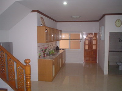 pic Contemporary house is available  