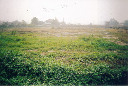 pic Located 200m off the main Chiang Mai