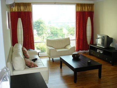 pic Sukhumvit Soi 10 , luxury decorated  
