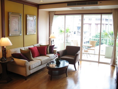 pic Sukhumvit Soi 43 , Bright and spacious 