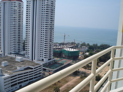 pic Thappraya Road ï¼ŒTop -floor unit