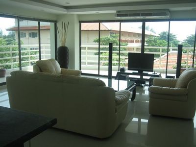 pic Thappraya Roadï¼Œ Corner unit on low floor