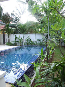 pic A luxurious Balinese villa 