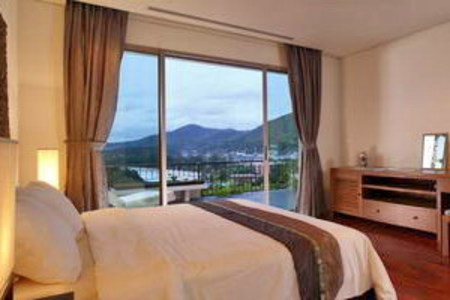 pic Superb 3-bed Penthouse apartment