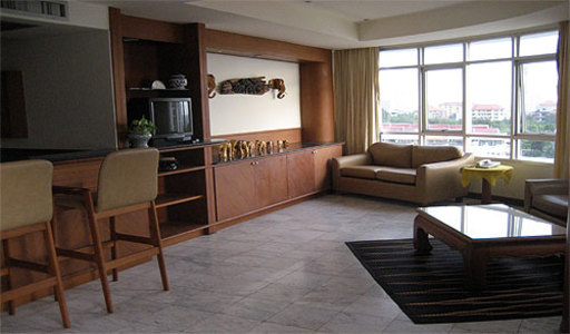 pic Peak Condo (134 Sq.m) corner unit