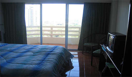 pic Pattaya Condo Chain (30 Sq.m) 