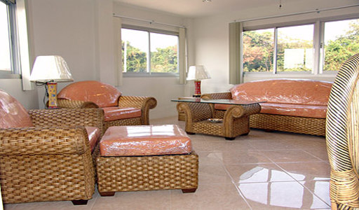 pic Butterfly Apartments (80 Sq.m)