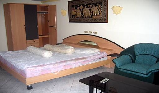 pic Yensabai Condo (35 Sq.m)