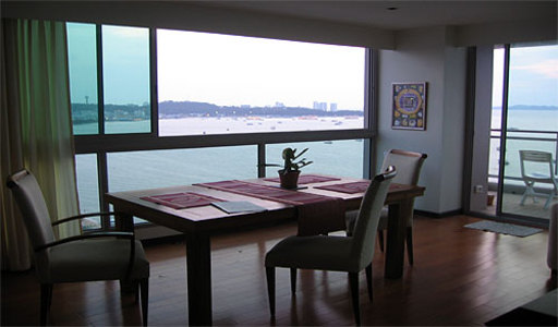 pic Northshore Condo (117 Sq.m) Corner unit