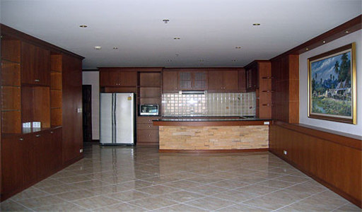 pic Building C (86 Sq.m) on the 15th floor