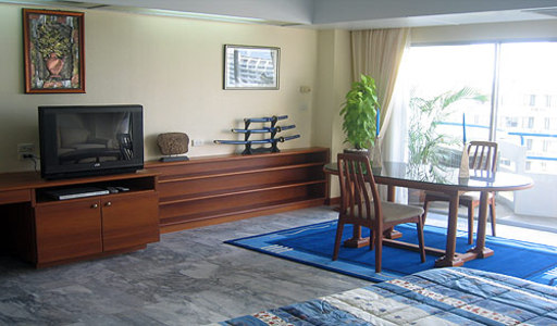 pic  Peak Condo (48 Sq.m) on the 5th floor