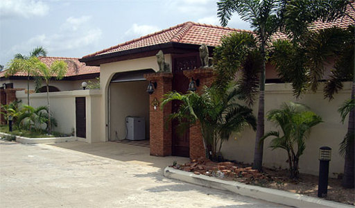 pic Siam Executive Estates house 175