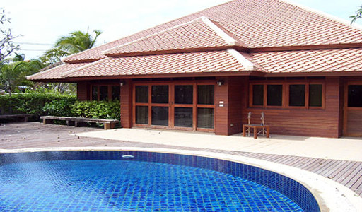 pic Crocodile Farm (640 Sq.m)