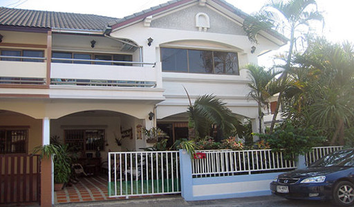 pic Country Club Village (120 Sq.m)