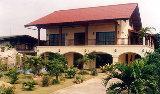 pic Soi Puthisan (350 Sq.m) Three storey