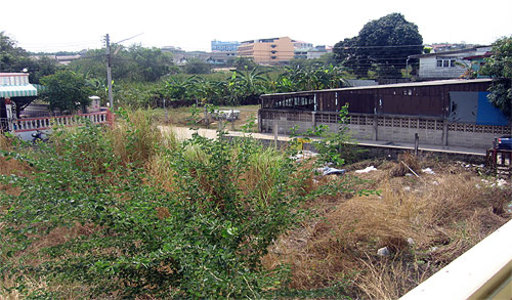 pic Soi Chalermprakiet (Third Road)