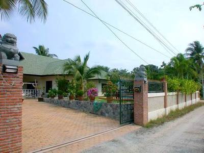 pic Detached Single Bungalow ,land 672 sqm