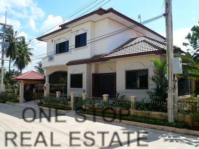 pic 2 Storey Detached House,land 296 sqm