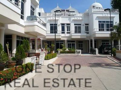 pic Exclusive Place Townhouse 3 Storey