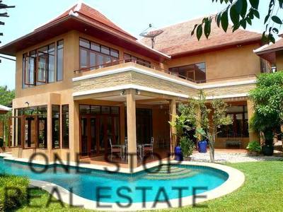 pic Luxury Thai Bali Villa, 2 Storey