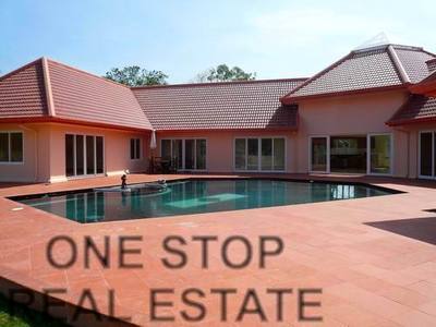 pic New Luxury Villa, land size 4208 sqm