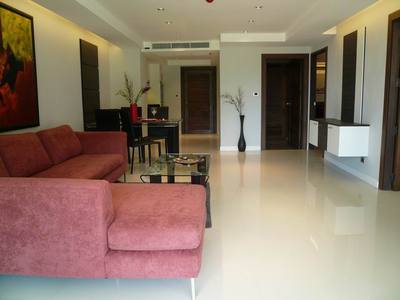 pic New Hyde Park Residence 2 Luxury Condo