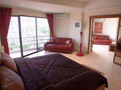 pic Deluxe Condo, View Talay 2 B, high floor