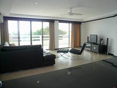 pic Jomtien Grand, Deluxe Condo