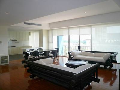 pic Luxury Condo Front Corner unit, 254 sqm