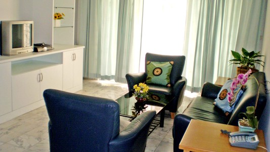 pic Sathorn, Prestigious Location?