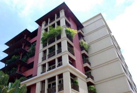 pic A Luxurious Residence in Prime area