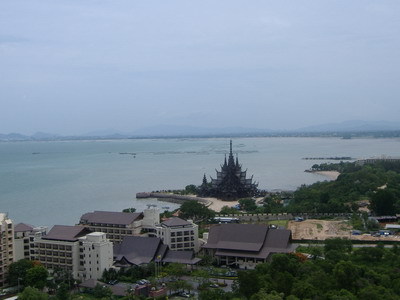 pic WONG AMAT BEACH Breathtaking Views  