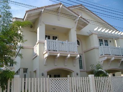 pic Lovely Home near to the beach