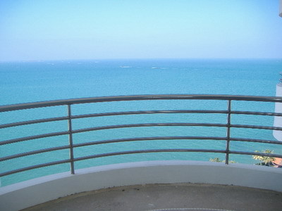 pic Live on a hight floor  