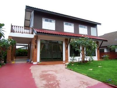 pic Four bedrooms house for sale and rent 