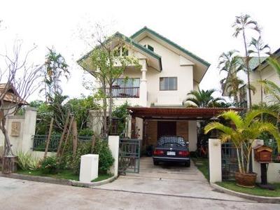 pic  Three bedrooms house in Hang Dong 