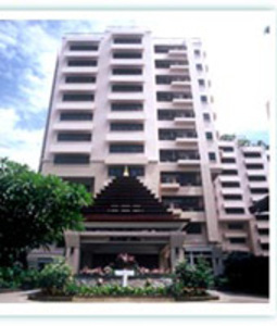 pic Embassy Place Apartments   